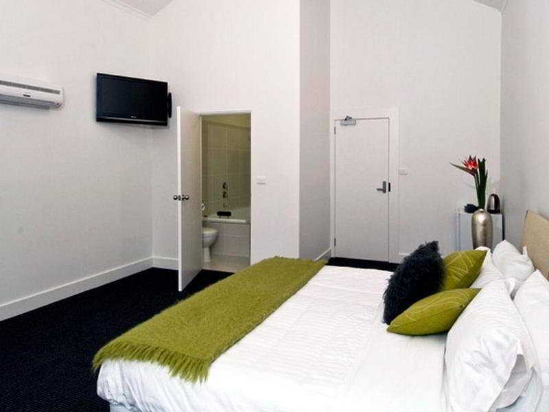 Baden Powell Hotel Melbourne Exterior photo
